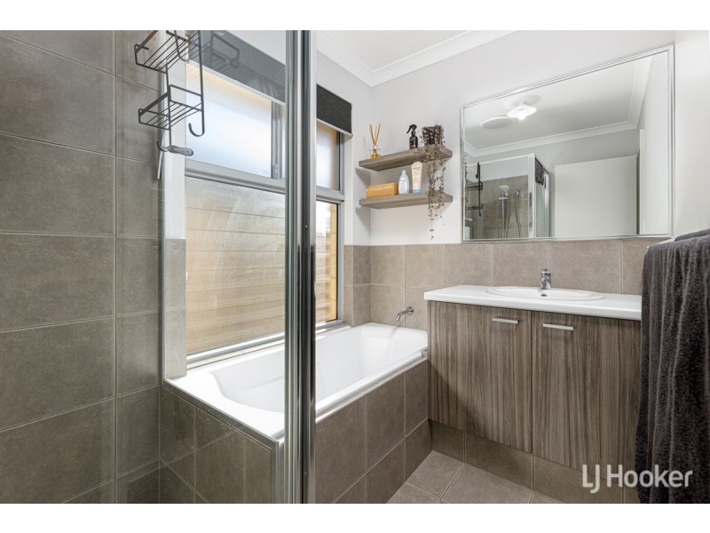 3 Galah Way, Australind WA 6233