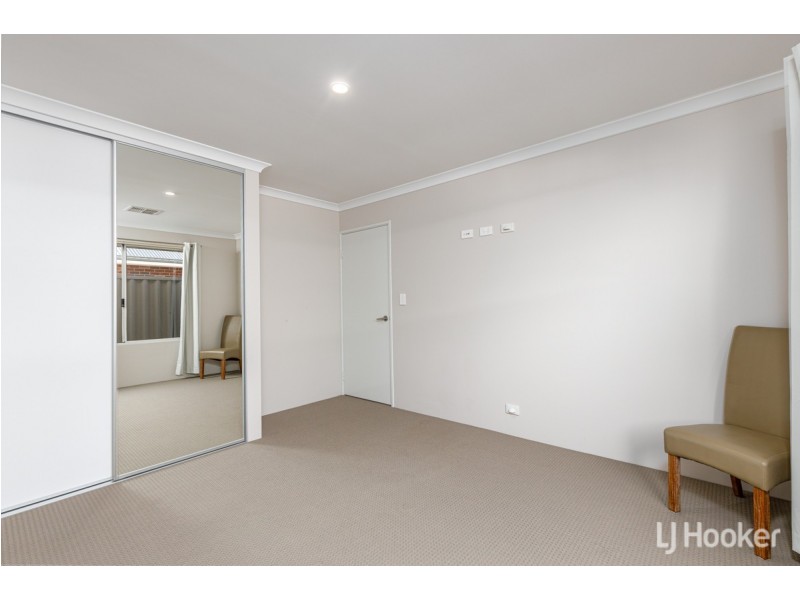 28 Adeline Drive, Millbridge WA 6232