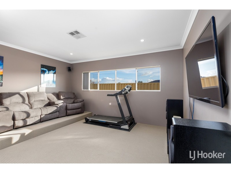 28 Adeline Drive, Millbridge WA 6232