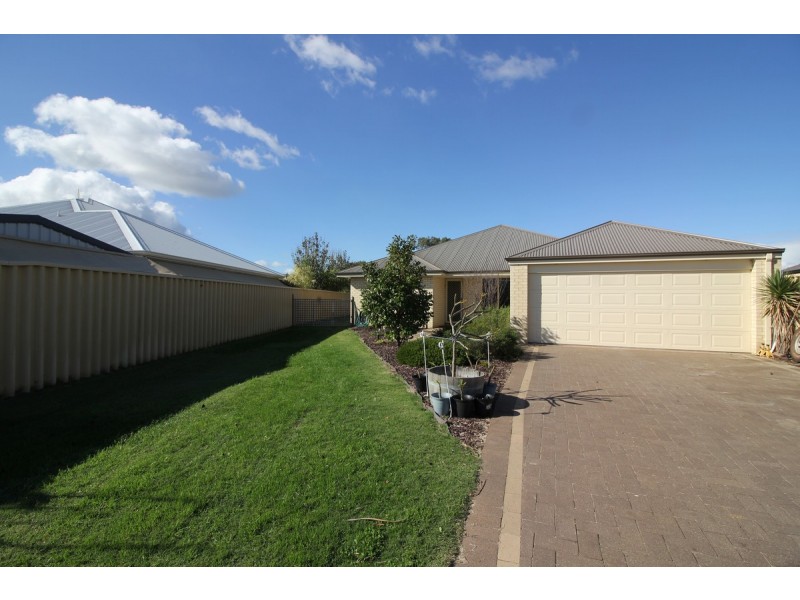 28 Savory Crescent, Yalyalup WA 6280