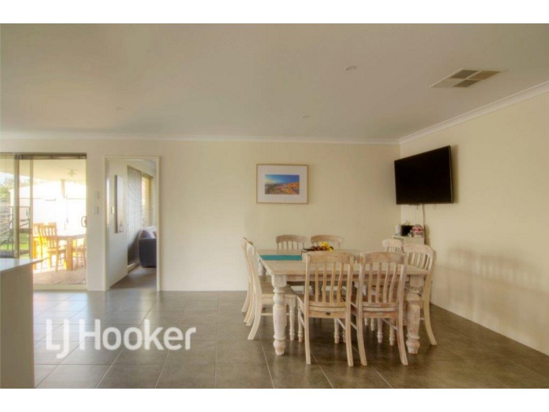 28 Savory Crescent, Yalyalup WA 6280