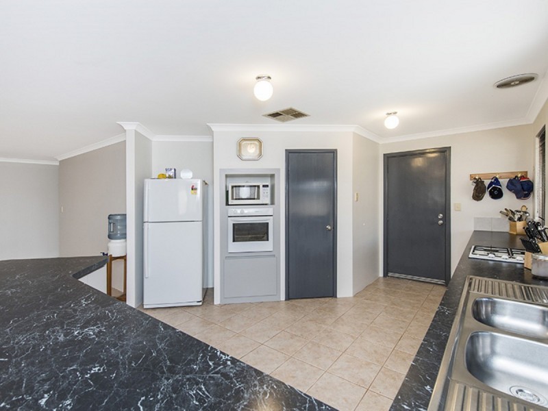 2 Leicester Ramble, Eaton WA 6232