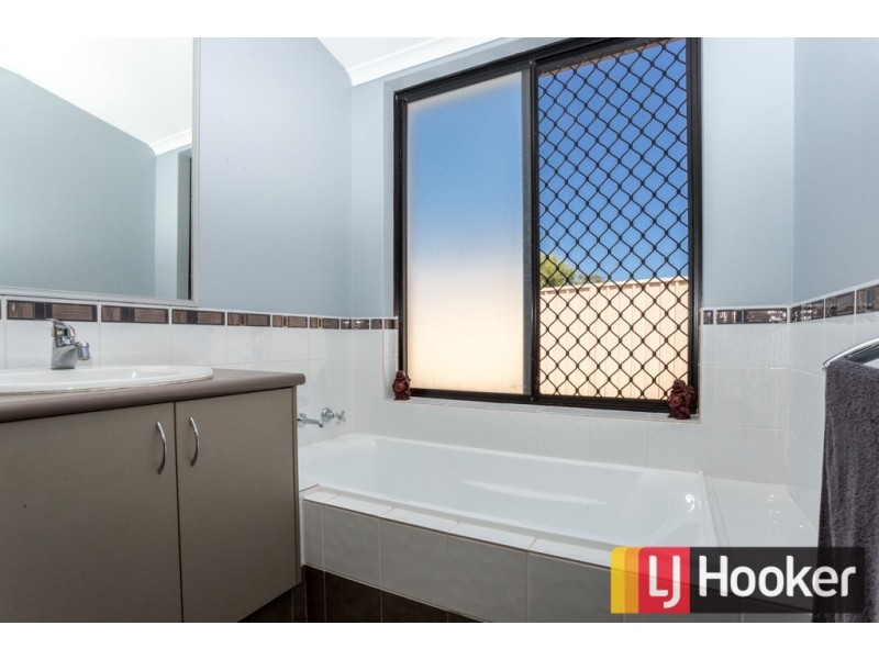 10 Leisure Drive, Australind WA 6233