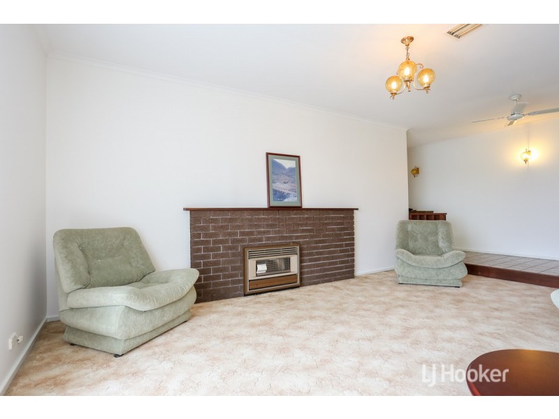 25 Bucktin Street, Collie WA 6225