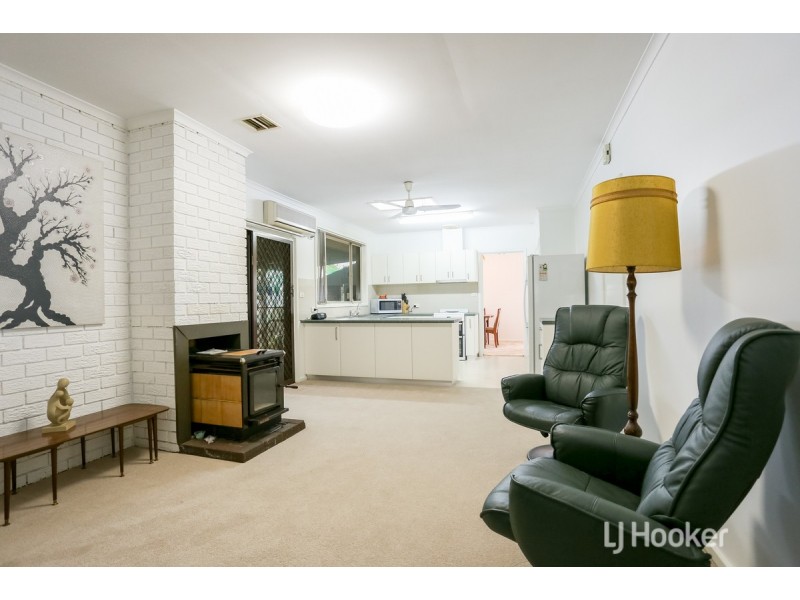 25 Bucktin Street, Collie WA 6225