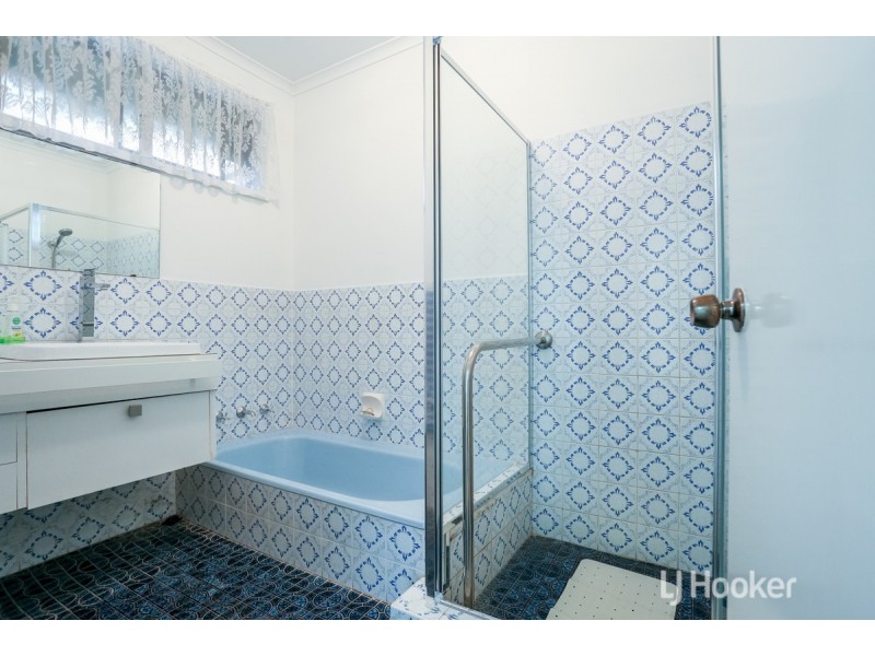 25 Bucktin Street, Collie WA 6225