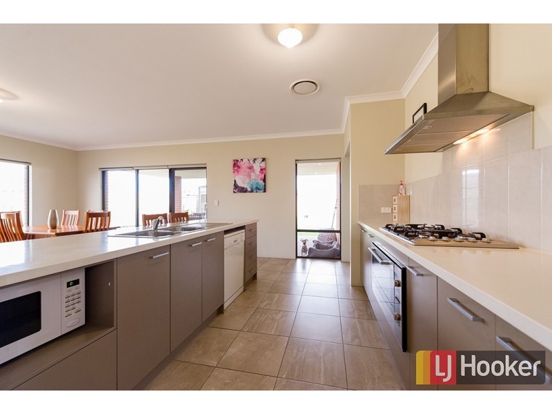 12 Nepean Turn, Millbridge WA 6232