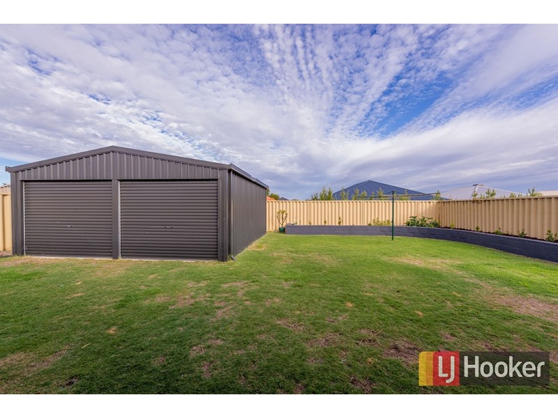 12 Nepean Turn, Millbridge WA 6232