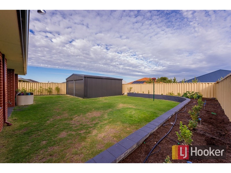 12 Nepean Turn, Millbridge WA 6232