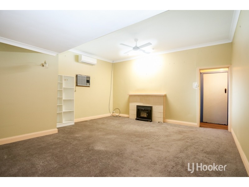 20 Telfer Crescent, Collie WA 6225