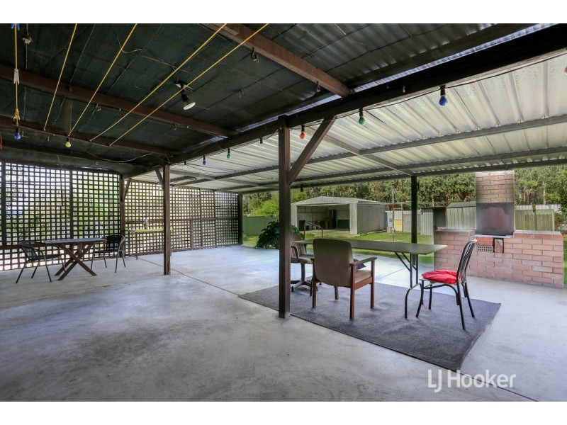 20 Telfer Crescent, Collie WA 6225