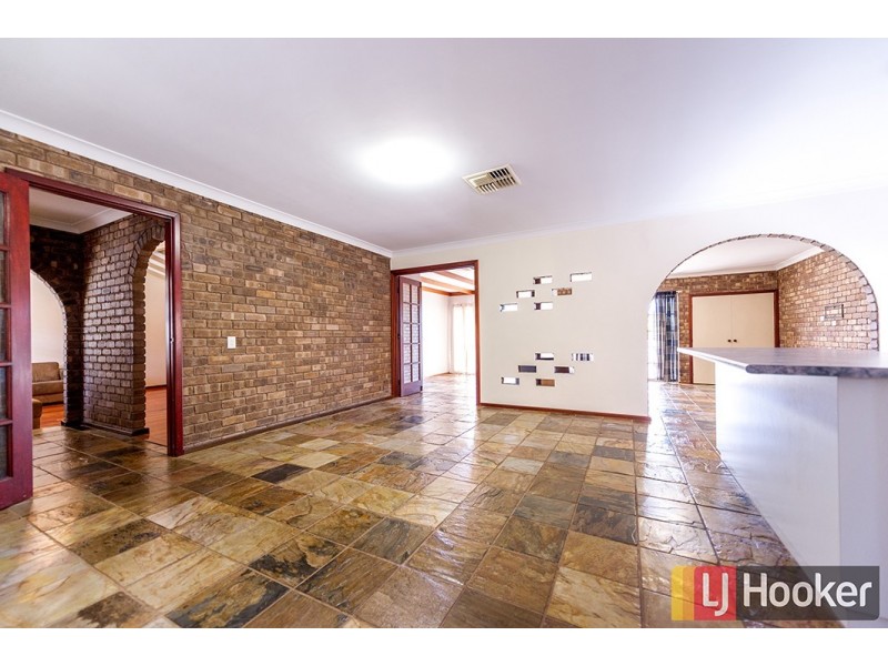 40 Underwood Street, Carey Park WA 6230