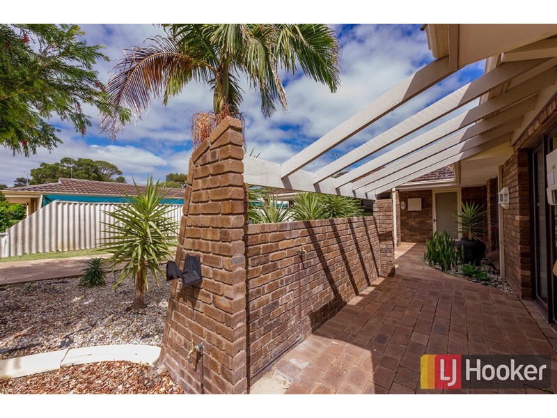 40 Underwood Street, Carey Park WA 6230