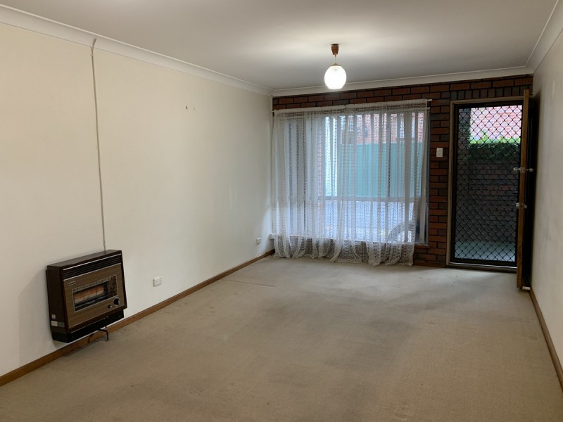 2/11 Symmons Street, Bunbury WA 6230