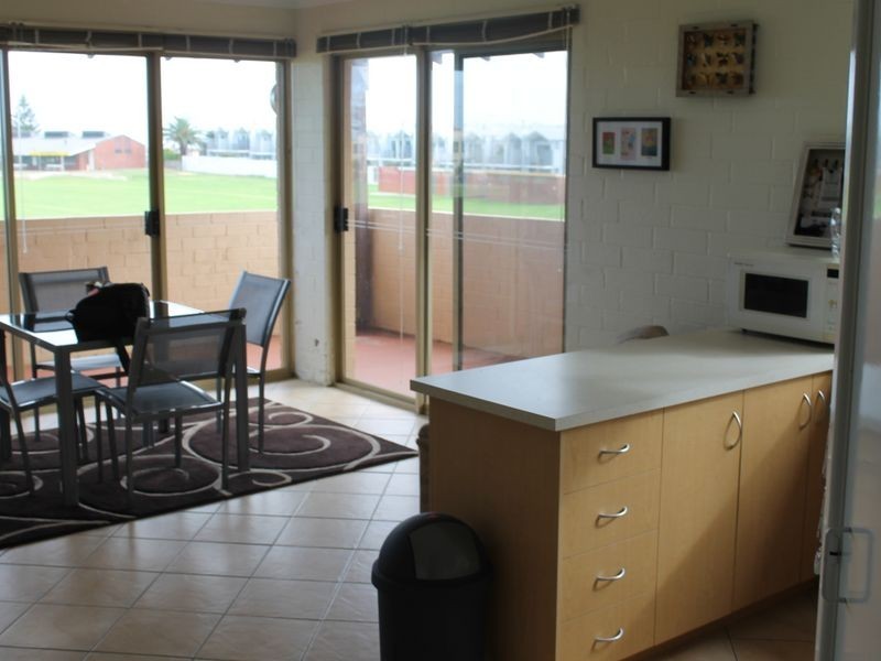 17/14 Molloy Street, Bunbury WA 6230