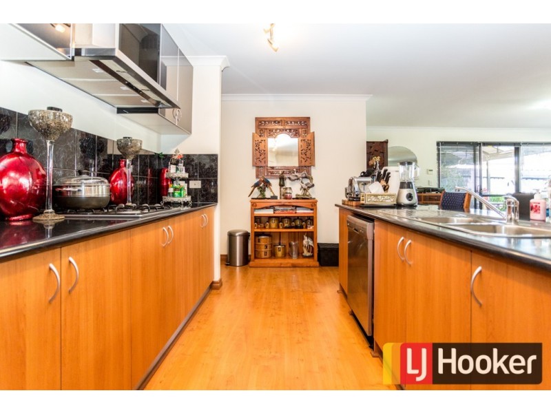 48 Glenfield Drive, Australind WA 6233