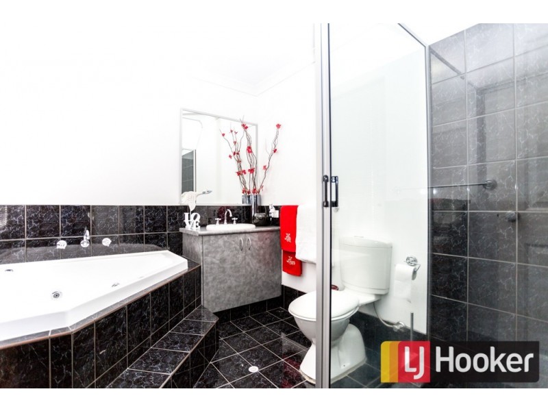 48 Glenfield Drive, Australind WA 6233