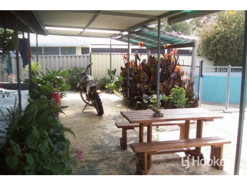 9 York Road, Collie WA 6225