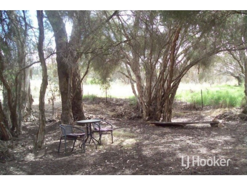 9 York Road, Collie WA 6225