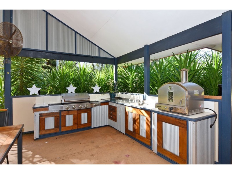 54 Roberts Road, Leschenault WA 6233