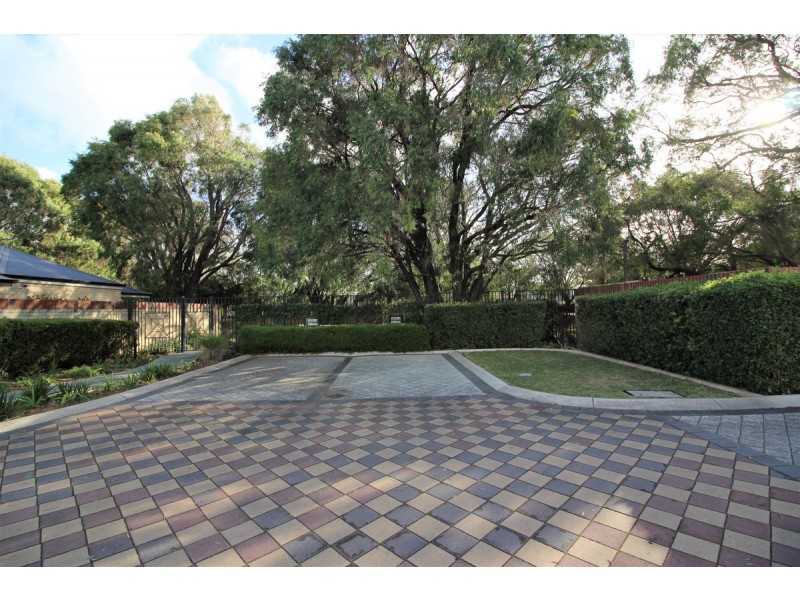 10/16 – 22 Moore Street, West Busselton WA 6280