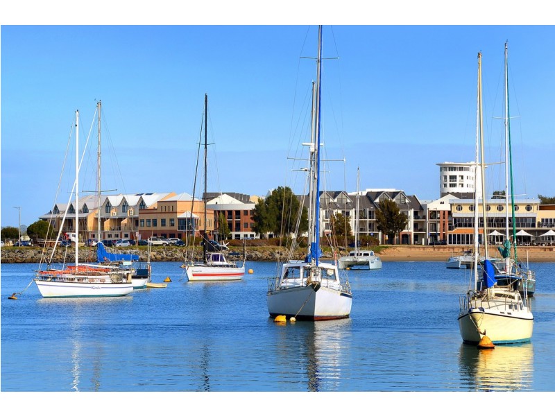 34/7 Jetty Road, Bunbury WA 6230