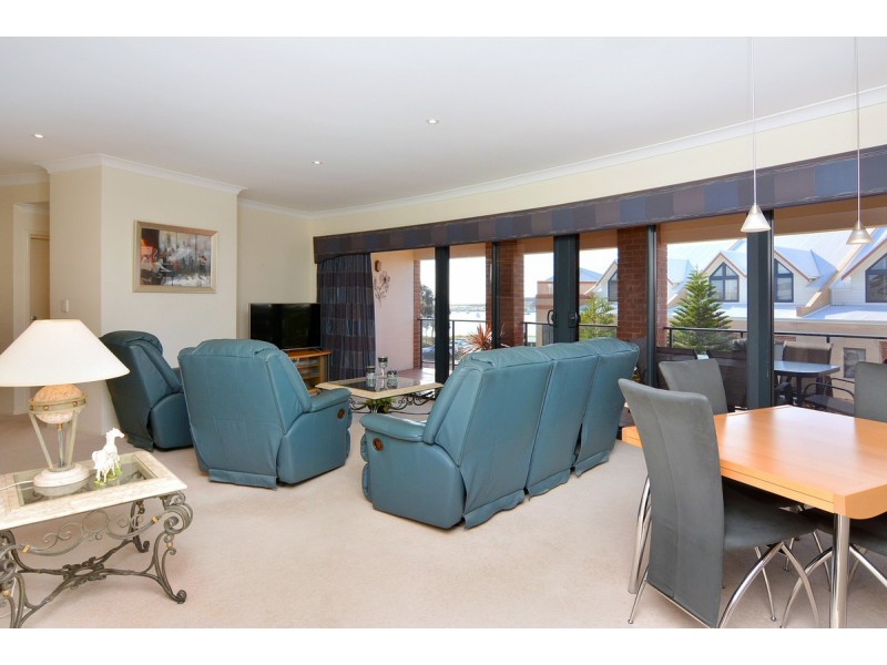 34/7 Jetty Road, Bunbury WA 6230