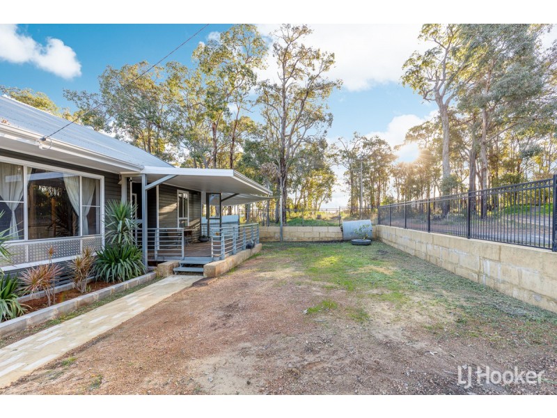 65 McKinley Street, Collie WA 6225