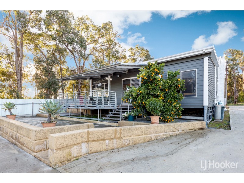 65 McKinley Street, Collie WA 6225