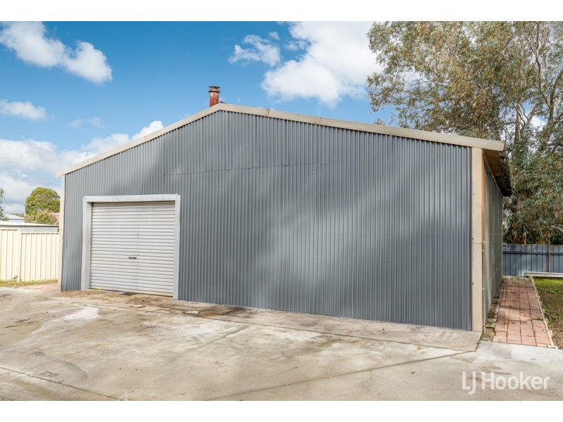 65 McKinley Street, Collie WA 6225