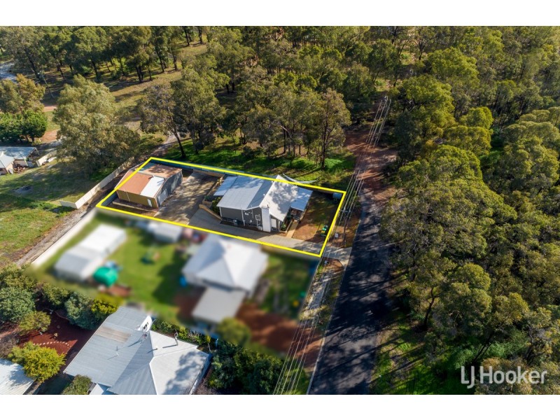 65 McKinley Street, Collie WA 6225