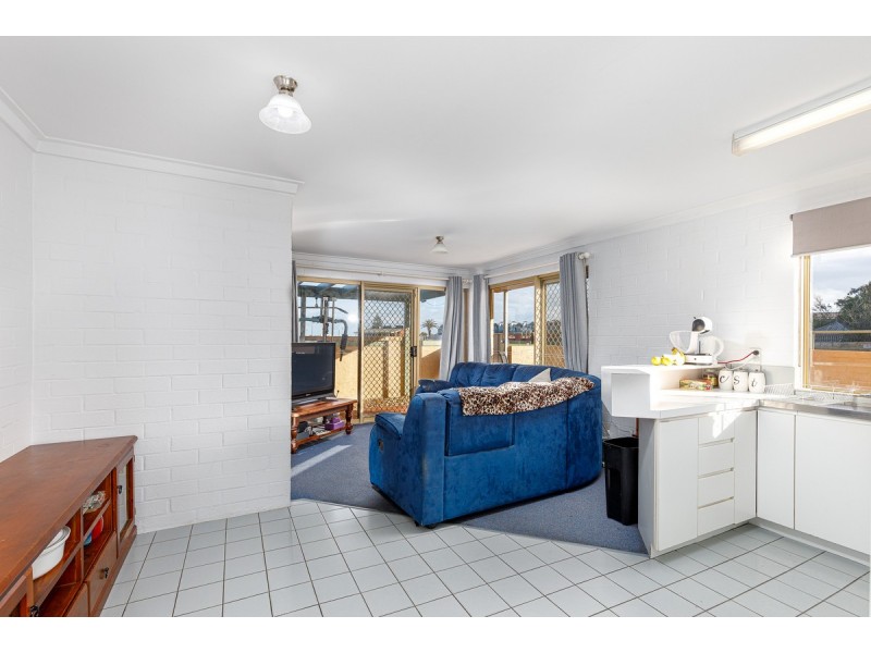 11/14 Molloy Street, Bunbury WA 6230