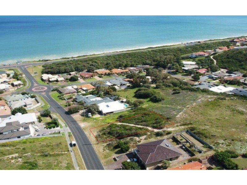 16 Hastie Street, South Bunbury WA 6230