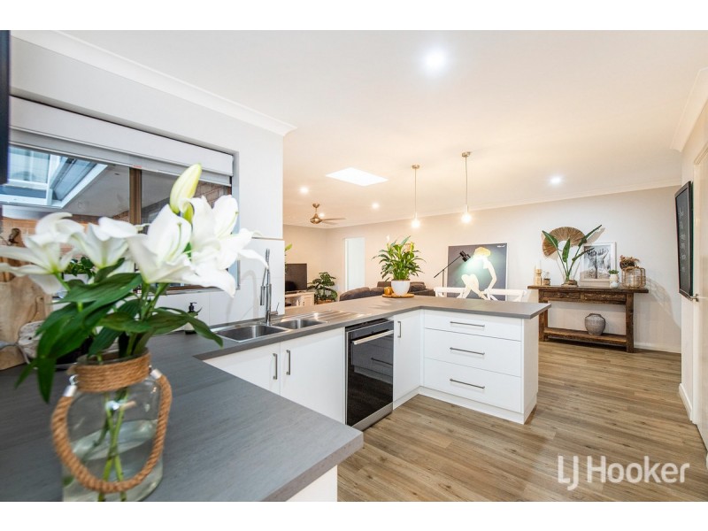 41 Cranbrook Way, Usher WA 6230