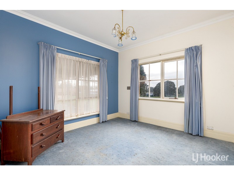 350 Steere Street, Collie WA 6225