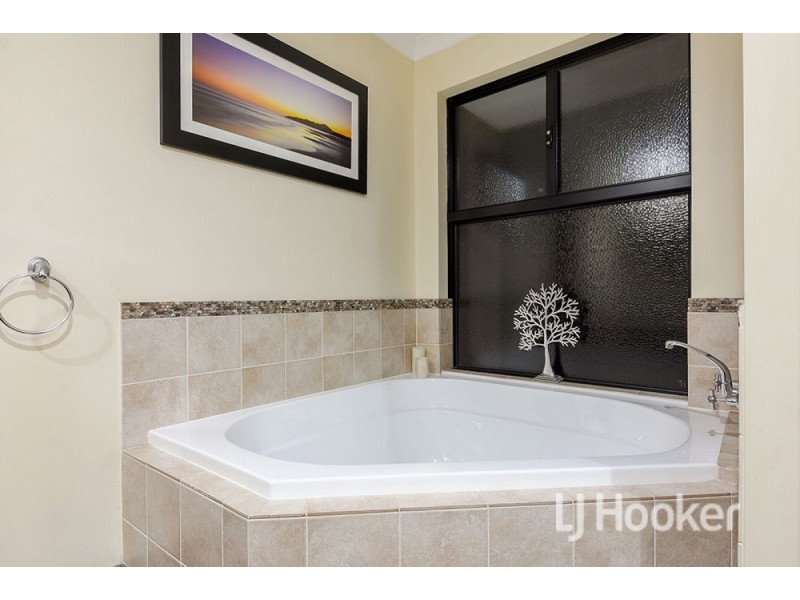 34 Buckingham Way, Collie WA 6225