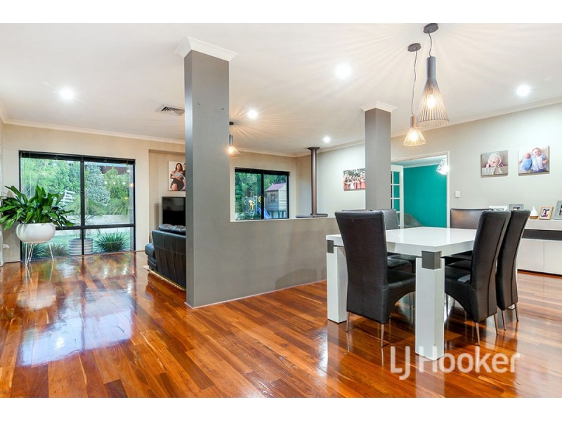 34 Buckingham Way, Collie WA 6225