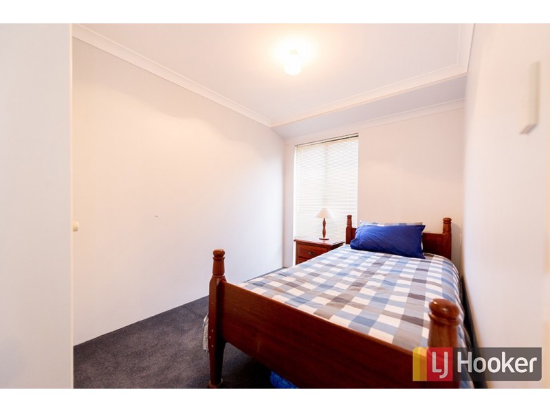 8 Wandoo Road, Dalyellup WA 6230