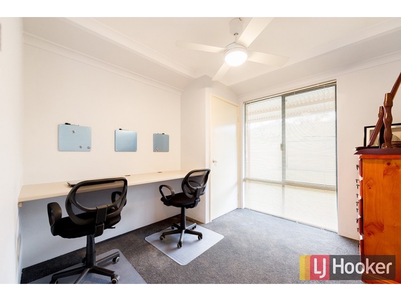 8 Wandoo Road, Dalyellup WA 6230