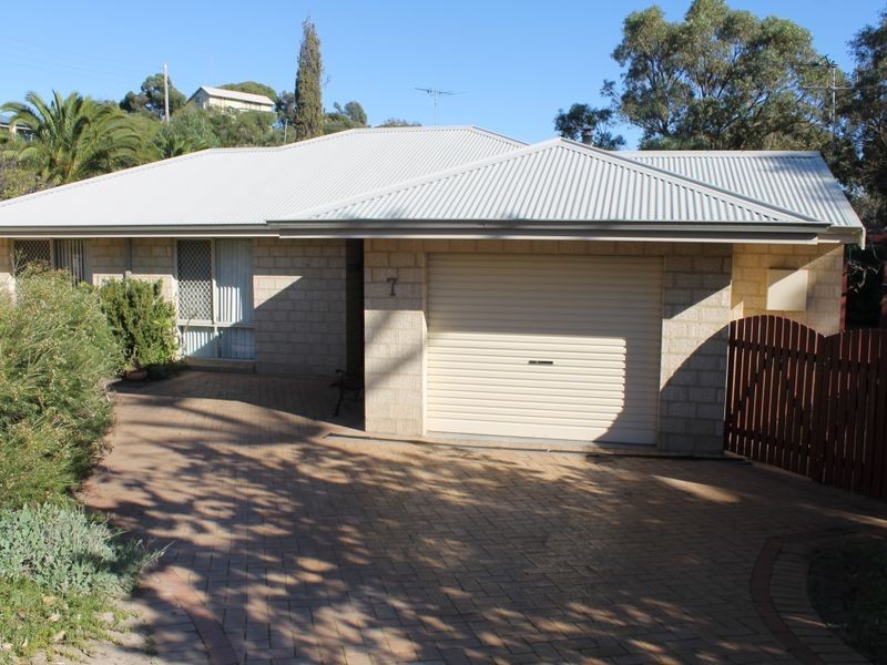 7 Portland drive, Binningup WA 6233