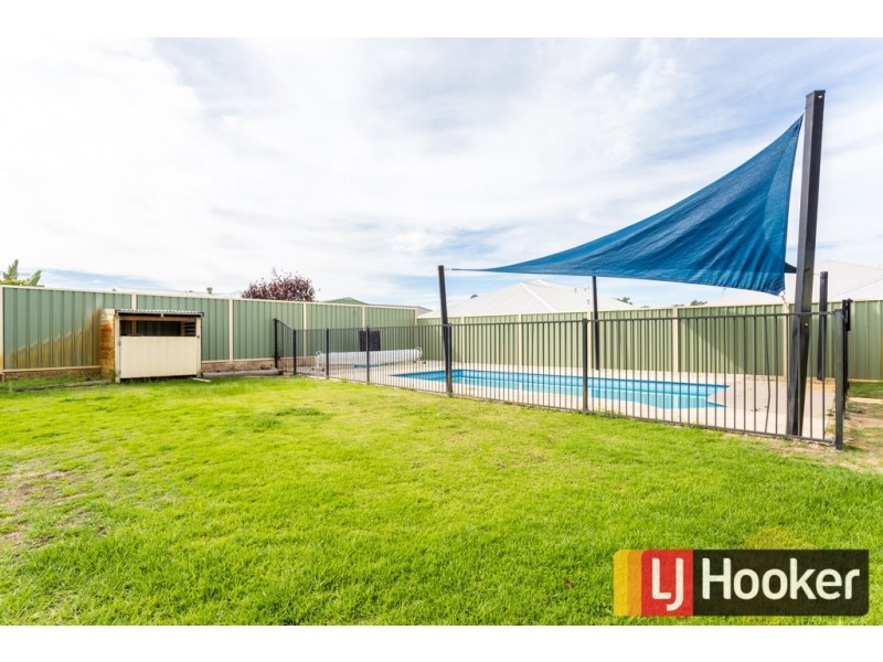 7 Connemara Way, Australind WA 6233