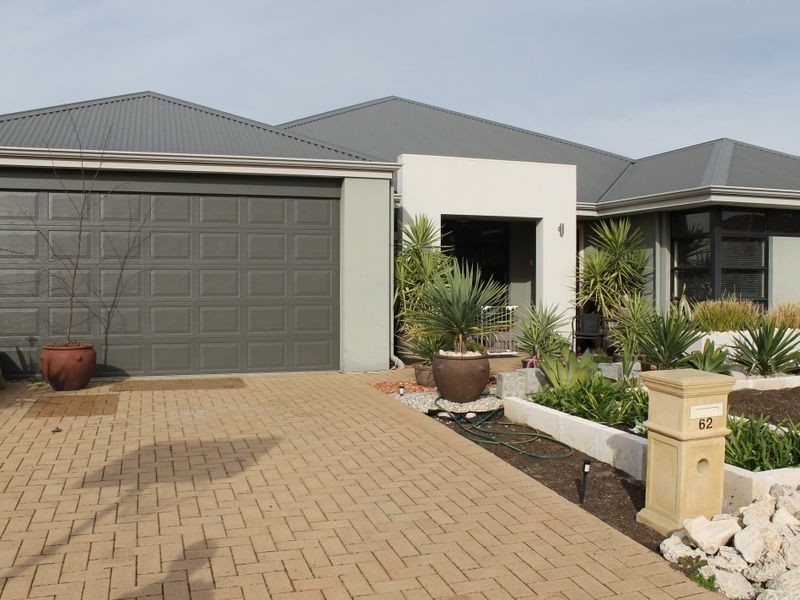 62 Barton Drive, Australind WA 6233