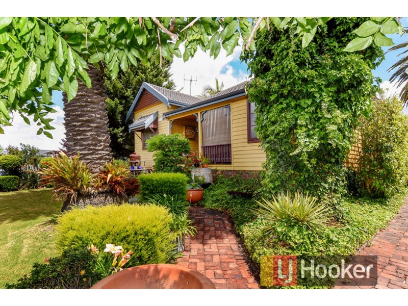 173 Throssell Street, Collie WA 6225