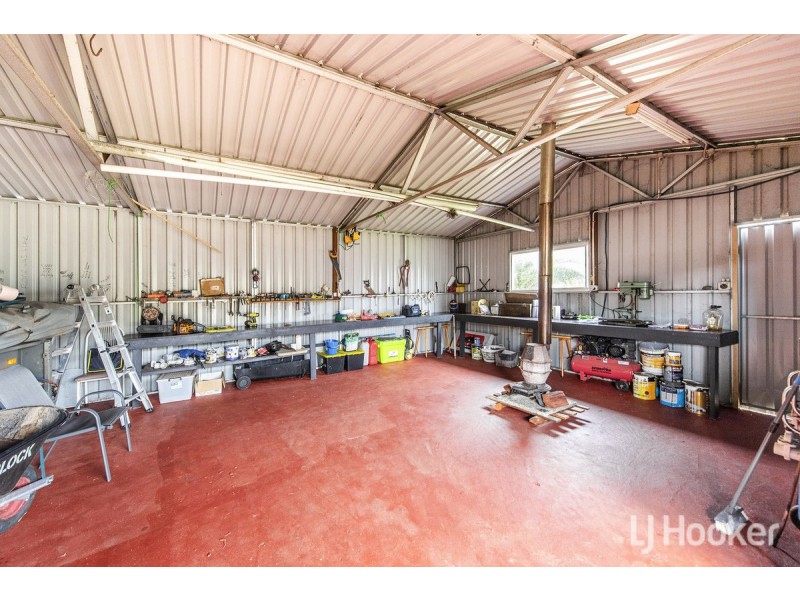 60 Swanstone Street, Collie WA 6225