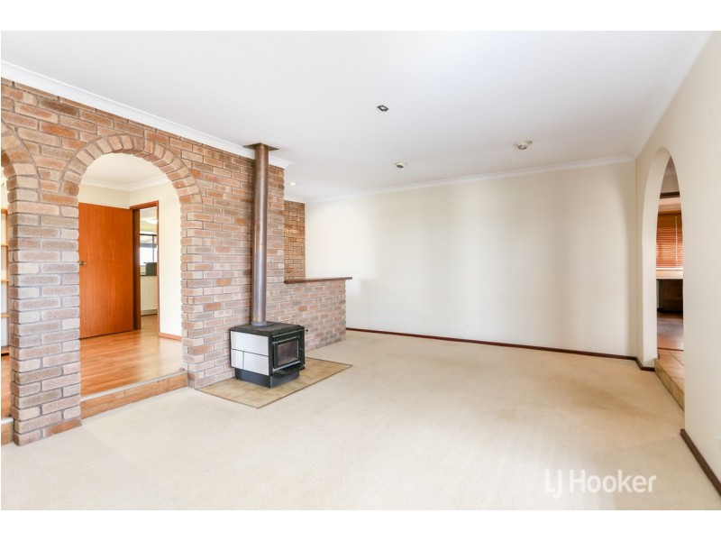 31 Saunders Street, Collie WA 6225
