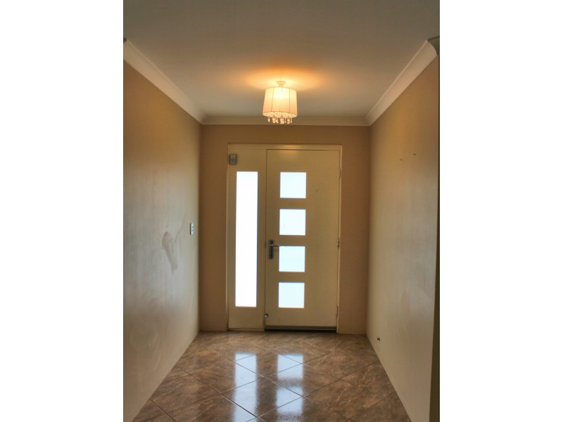 9 Shier Rise, Burekup WA 6227