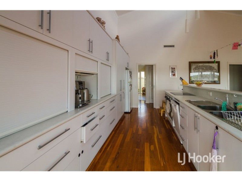 23 Wellington Boulevard, Collie WA 6225