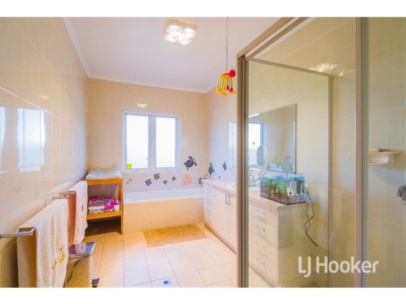 23 Wellington Boulevard, Collie WA 6225