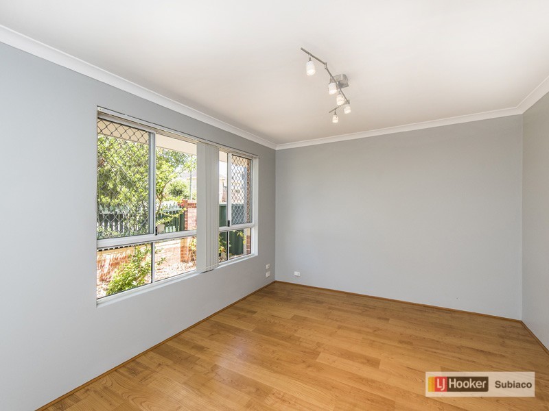 16 Avenell Road, Bayswater WA 6053