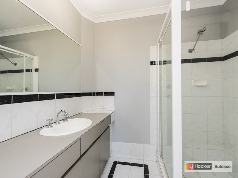 16 Avenell Road, Bayswater WA 6053